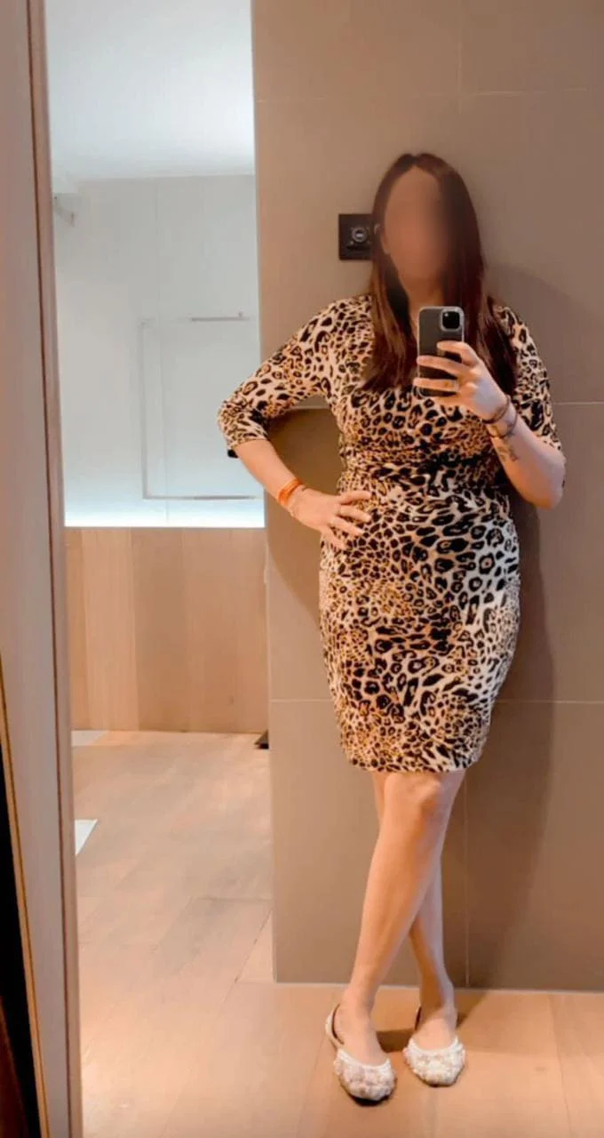 Call Girls in Kanpur