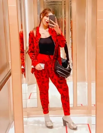 Call Girls service in Kanpur